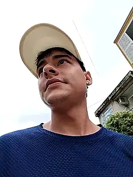 attractive-sexx online show from April 17, 6:11 pm