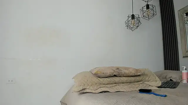 sofia laverde online show from March 15, 7:09 pm