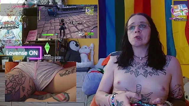 KylaRaven online show from May 24, 3:11 am