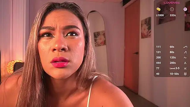 Mary funny online show from June 17, 7:15 pm