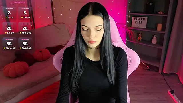 Kelly  Bunny online show from March 26, 5:35 am