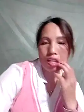 Gummiesu online show from March 1, 7:43 am