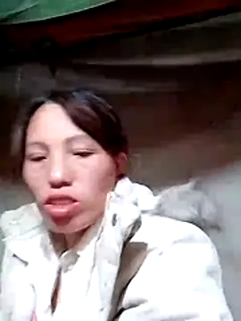 Gummiesu online show from March 11, 7:25 am