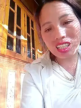 Gummiesu online show from March 20, 8:52 am