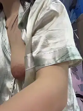Cheating-wife online show from May 4, 1:45 am