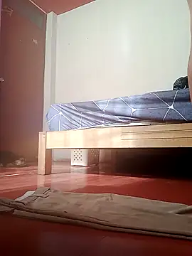 angelguere online show from February 9, 8:35 pm