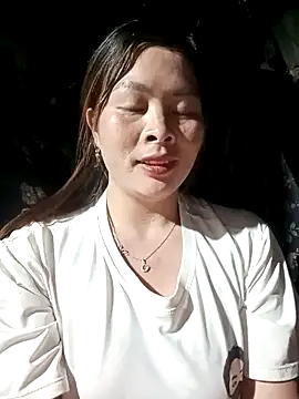 Bling sexy online show from March 30, 1:23 pm