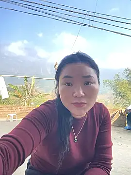 Snapshot of Shy-jane chatting on January 19, 6:39 am Shy-jane online show from January 19, 6:39 am