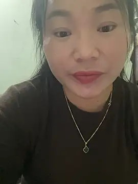 Snapshot of Shy-jane chatting on February 2, 4:33 am Shy-jane online show from February 2, 4:33 am