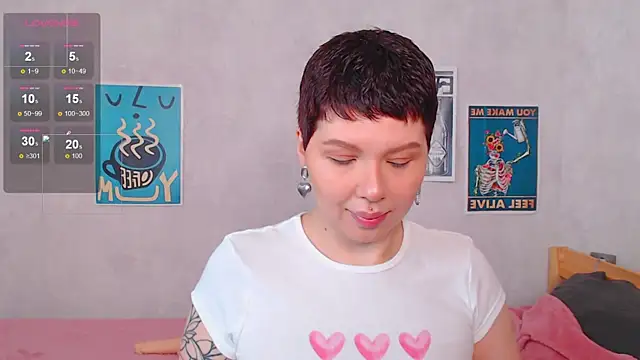 Snapshot of Elise_Day chatting on May 16, 9:06 am Elise Day online show from May 16, 9:06 am