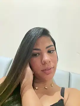 paola oliveira online show from March 7, 5:43 pm