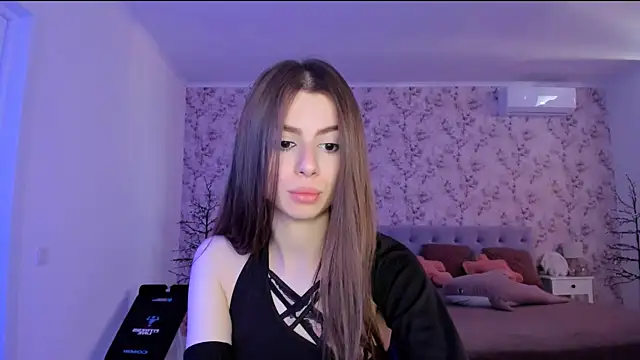 Snapshot of Hot_Molly5 chatting on July 17, 9:38 am Hot Molly5 online show from July 17, 9:38 am