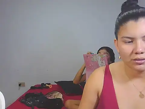 Helena-Paola online show from February 5, 3:11 am