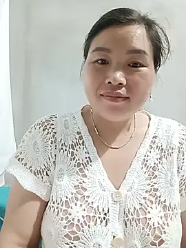 Snapshot of nana_nana99 chatting on July 12, 10:23 pm nana nana99 online show from July 12, 10:23 pm