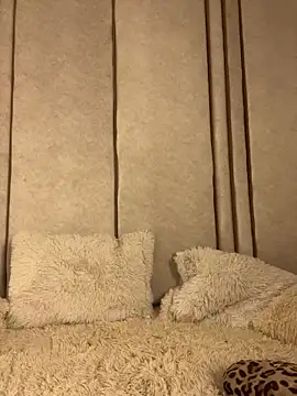 lilithdya online show from March 22, 9:40 pm