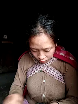 Snapshot of Hari-saka chatting on February 1, 8:02 am Hari-saka online show from February 1, 8:02 am