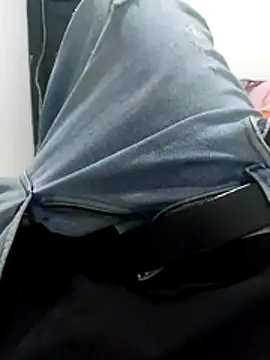 Snapshot of Cz_Drax chatting on March 12, 10:16 pm Cz Drax online show from March 12, 10:16 pm