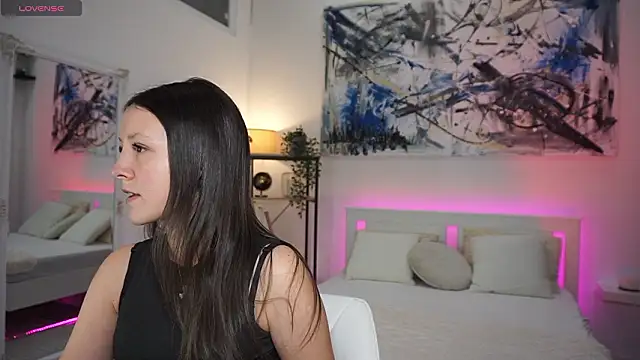 Miss sindy11 online show from February 18, 8:32 am