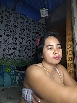 LoveSammantha24xxx online show from May 19, 2:40 am