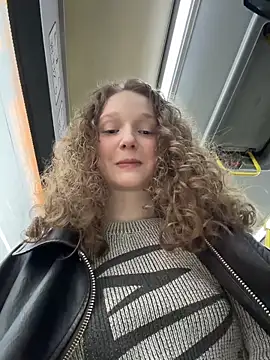 outside rosy online show from April 3, 4:16 pm