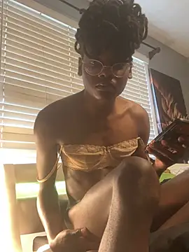 barracksbunny online show from August 5, 8:22 pm