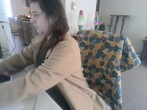 Ashlovescannabis online show from February 3, 12:32 pm