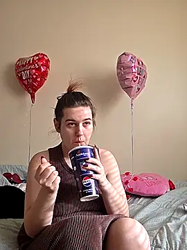 Ashlovescannabis online show from February 13, 7:43 pm