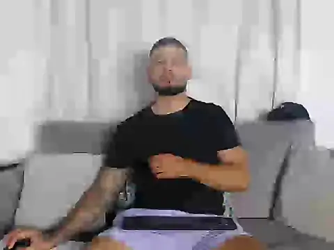 Handsomen69 online show from June 3, 2:58 am