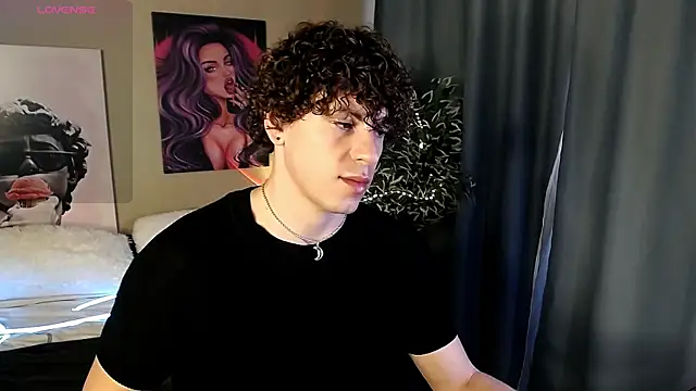 TylerGibson online show from June 5, 5:58 am