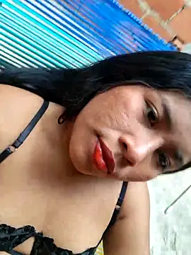 Sweet-Dirty-Storm online show from May 12, 4:48 pm