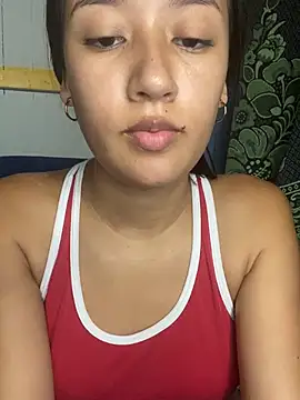 Snapshot of cathy_19 chatting on July 9, 12:37 am cathy 19 online show from July 9, 12:37 am