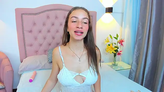 Snapshot of Chloekey chatting on March 4, 8:04 pm Chloekey online show from March 4, 8:04 pm