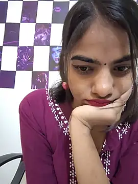 Snapshot of Alisha_Babyy chatting on May 31, 2:42 am Alisha Babyy online show from May 31, 2:42 am