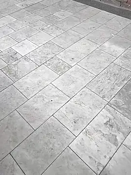 Snapshot of andrei73200 chatting on January 18, 10:19 am andrei73200 online show from January 18, 10:19 am