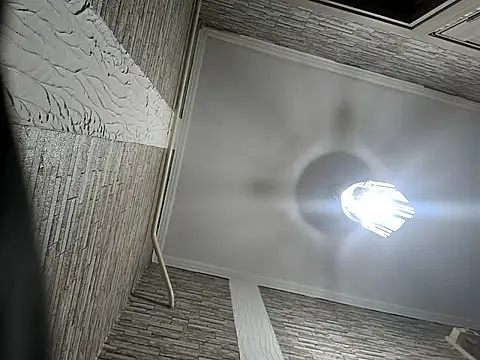 Snapshot of andrei73200 chatting on February 11, 4:23 pm andrei73200 online show from February 11, 4:23 pm