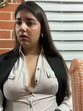 A-uroora online show from April 14, 7:58 am