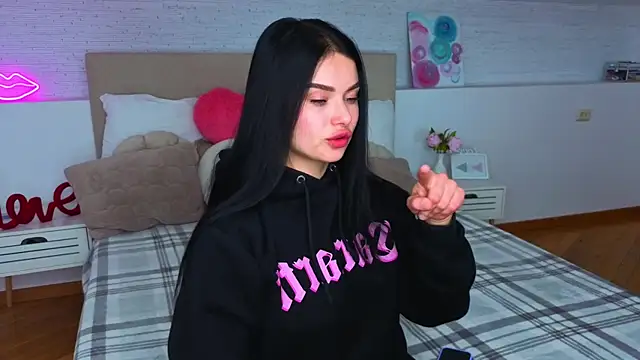 Silena sky online show from April 19, 6:10 pm