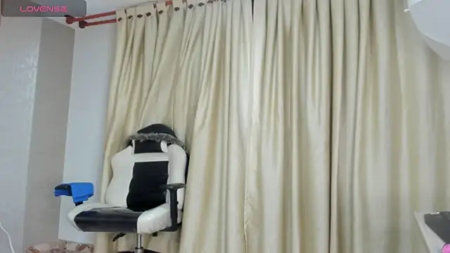 francis 20 online show from March 28, 1:11 pm