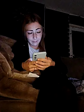 dewimp1 online show from March 23, 8:13 pm