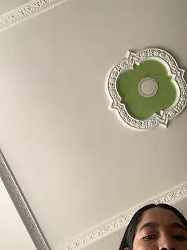 JuliaaVega online show from March 16, 12:53 pm