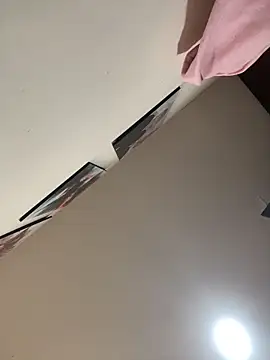 JuliaaVega online show from April 16, 11:44 am