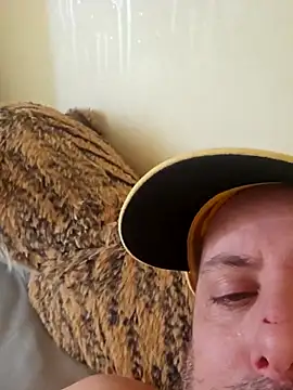 Snapshot of Martin_dick78 chatting on February 12, 11:05 am Martin dick78 online show from February 12, 11:05 am