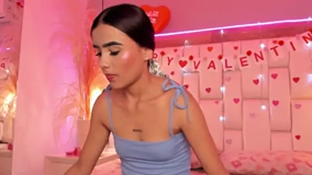 Snapshot of StefanyCondia chatting on February 13, 6:26 pm StefanyCondia online show from February 13, 6:26 pm