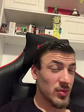 cengizbora online show from February 2, 9:35 pm