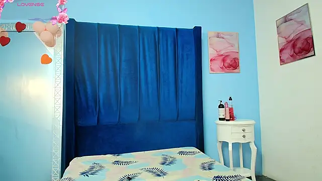 Snapshot of tifanibrown chatting on March 3, 2:12 pm tifanibrown online show from March 3, 2:12 pm