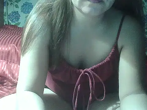 juliana babe online show from April 8, 11:27 pm