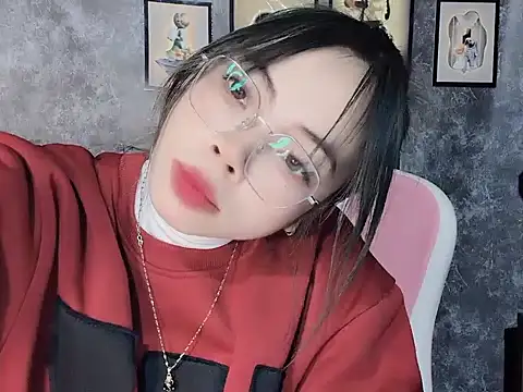 Suki 99 online show from February 25, 3:43 pm