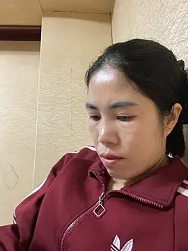 Snapshot of Keola_kwad chatting on February 5, 11:20 pm Keola kwad online show from February 5, 11:20 pm