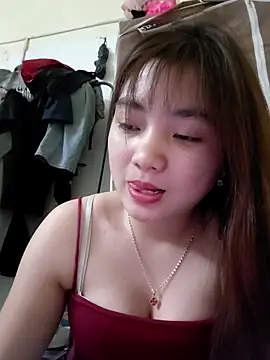 Pinks cool online show from March 7, 5:04 am