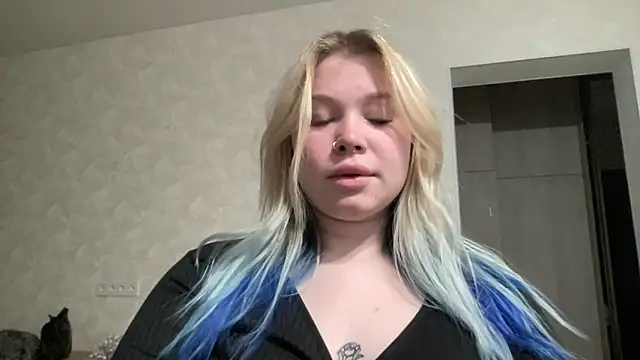 Snapshot of Lulu_Di chatting on March 2, 8:37 pm Lulu Di online show from March 2, 8:37 pm